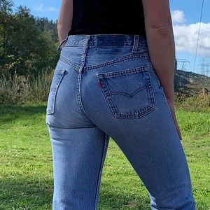 Vintage Levi 501 blue Jeans Sz 27-30 straight leg button fly raw ham distressed